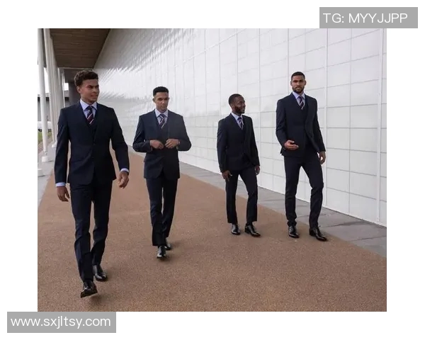 足球明星西装造型魅力展现男士时尚风采与运动精神的完美结合